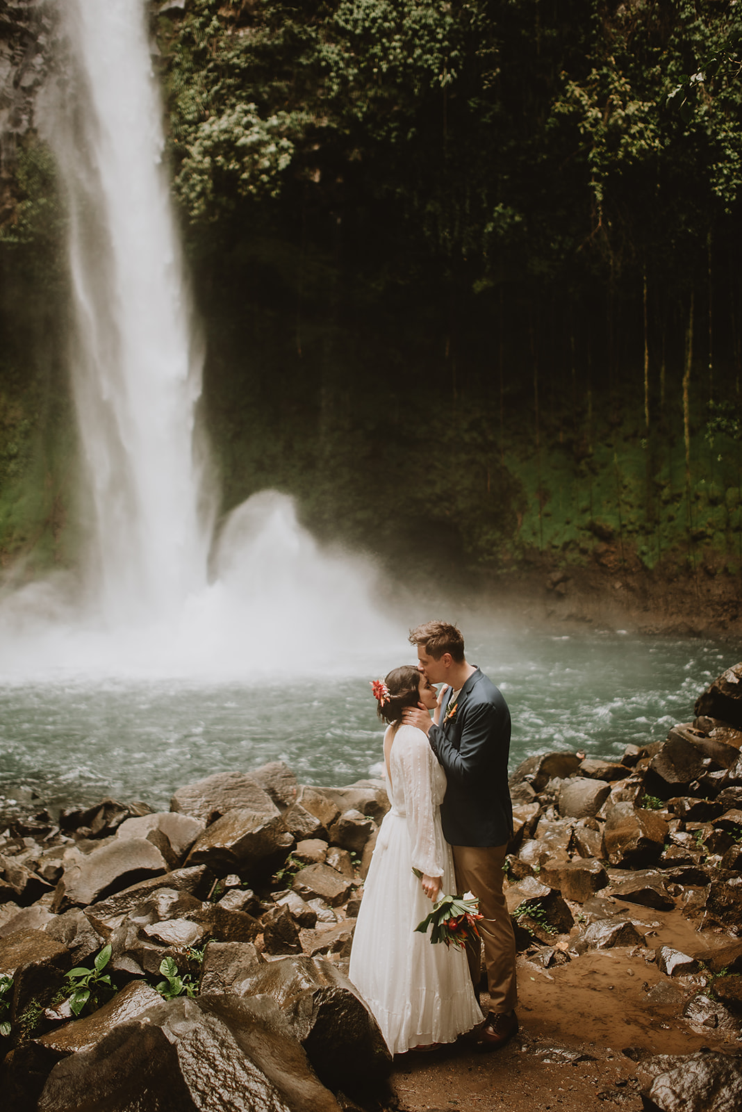 wedding La Fortuna San Jose Costa Rica