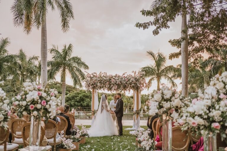 Best Wedding Venues in Costa Rica 25 Andaz wedding venue located in Guanacaste, Costa Rica