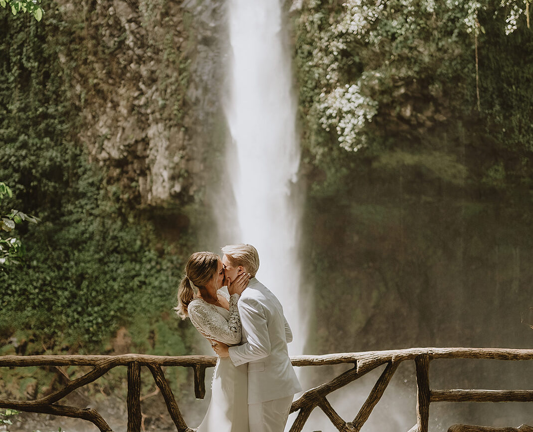 Best Places to Elope in Costa Rica