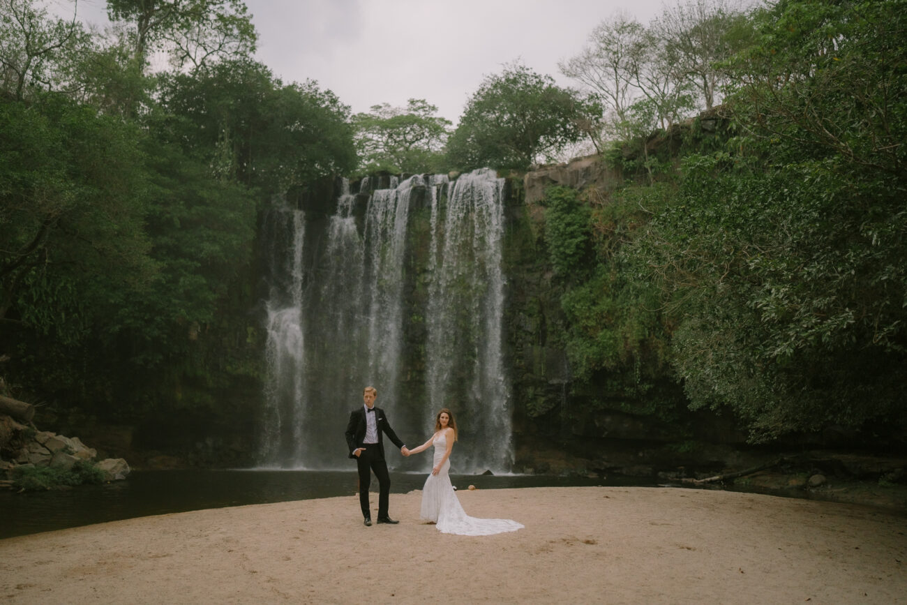 Bagaces-waterfall-costa-rica-session