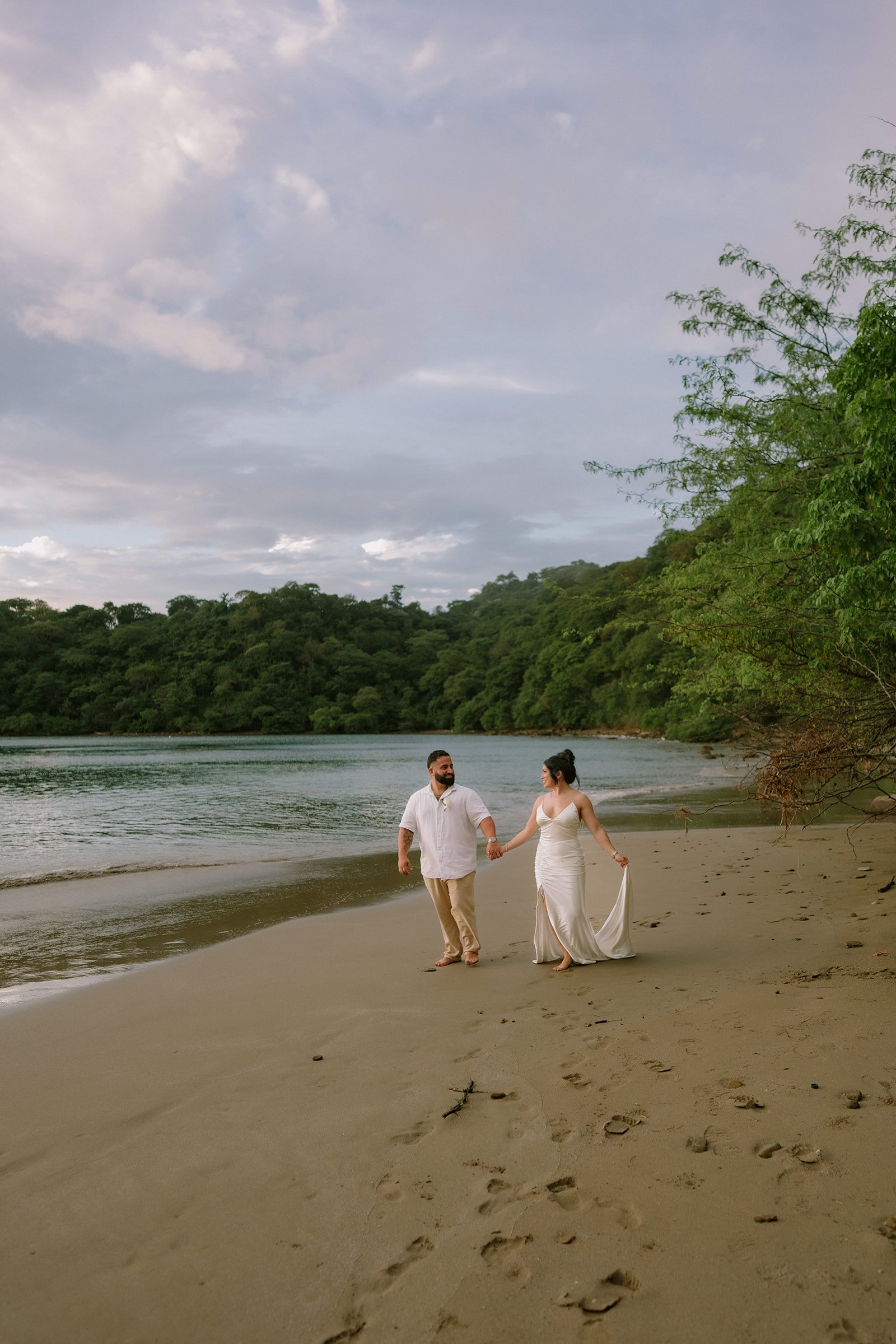 Wedding ceremony at JW Marriott Costa Elena on the Costa Elena coastline, La Cruz, Guanacaste, Costa Rica.
